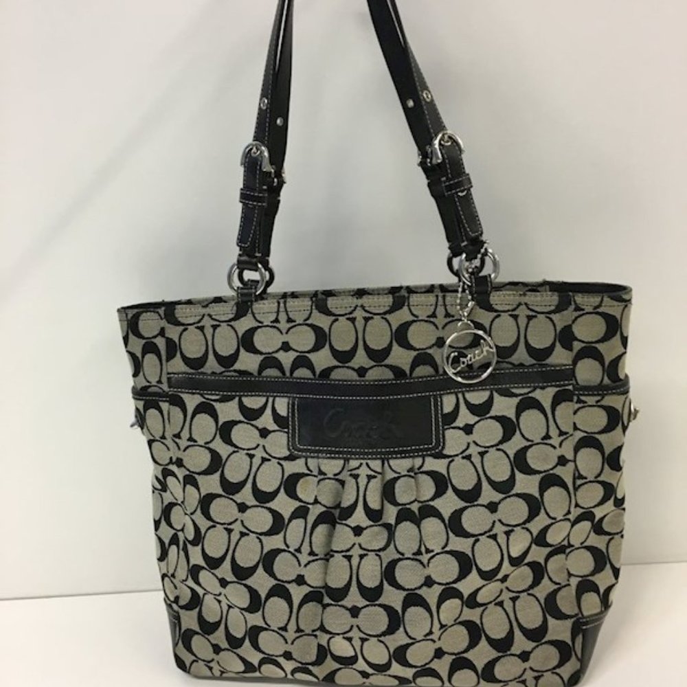COACH Signature Penelope Jacquard Gray/Black tote